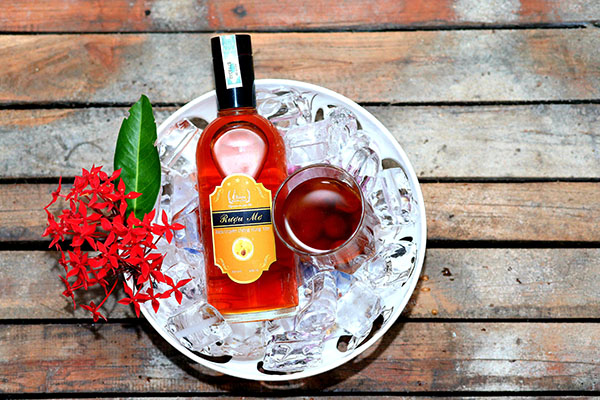 rượu mơ chai 300ml