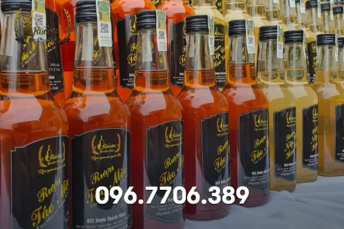 Rượu táo mèo Rucota - Đào Công Thành