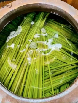 Rượu đòng đòng hảo hạng nguyên chất